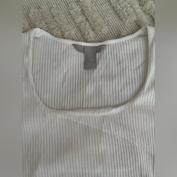 H&M Ribbed Top - Picture 2 of 4